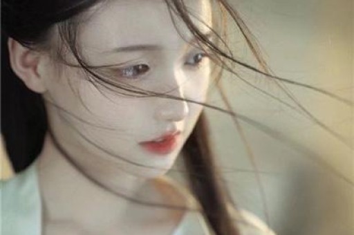 陪玩陪睡仅冰山一角！继关晓彤遭殃后千万网红再曝娱圈猛料