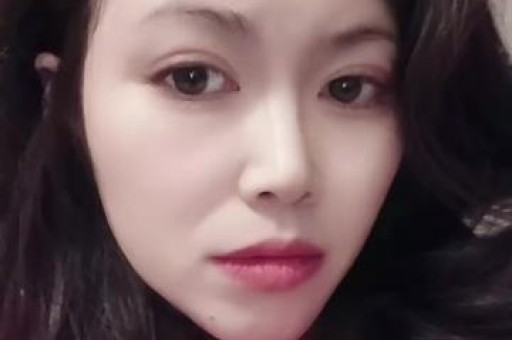 热搜 陈小春哭着道歉!
