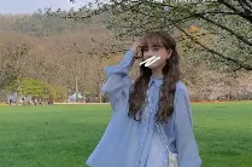 网红蓝战非复出带货3天破千万曾豪言年入九位数引发热议